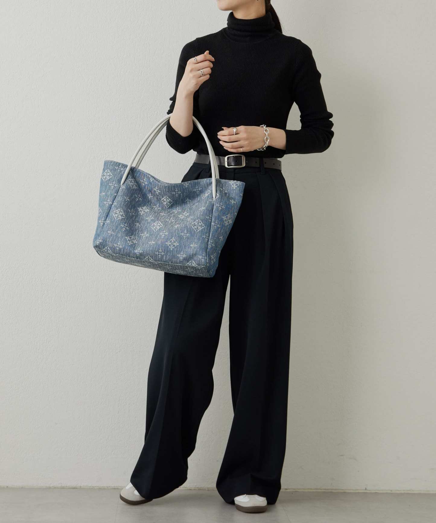*4-6 WEEKS* (254) LIMITED EDITION Russet [Denim jacquard] Simple tote bag Indigo